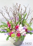 画像8: OfficeStyle -Stand Type-  花材はお任せ〜季節のお花で上品に仕上げます〜