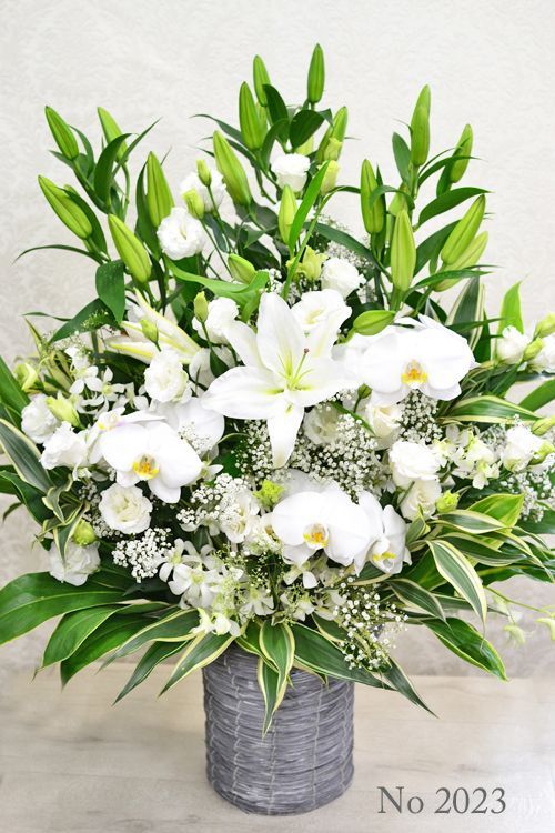 画像3: Funeral Flower 花材はお任せ〜季節のお花で上品に仕上げます〜